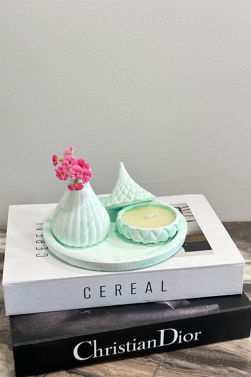 El Yapımı Doğal Taş Tozu Dekoratif Minimalist Yuvarlak Tepsili Vazo Ve Mum Seti ( Tepsi Dahil )